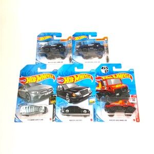 MERCEDES BENZ Retired HotWheels 2018, 2020 , Lot of 5, 2 SWAT are TREASURE HUNT
